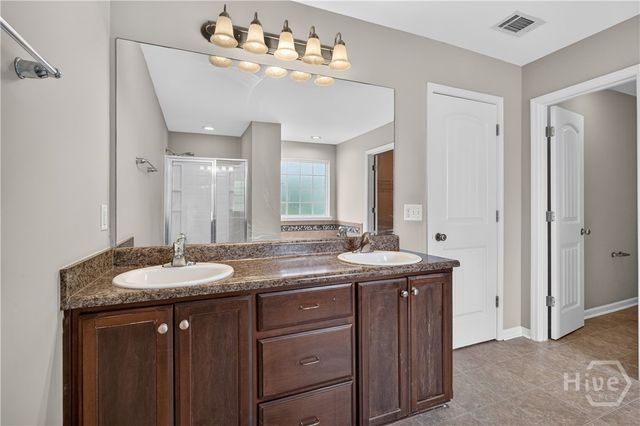 87 Clydesdale Court NE, Ludowici, GA 31316
