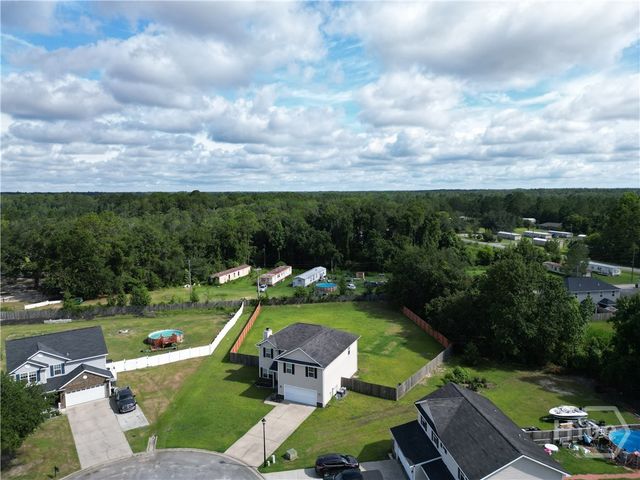 87 Clydesdale Court NE, Ludowici, GA 31316