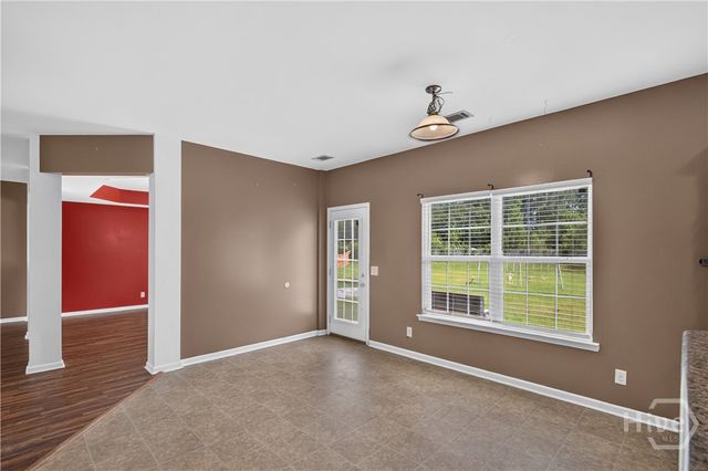 87 Clydesdale Court NE, Ludowici, GA 31316