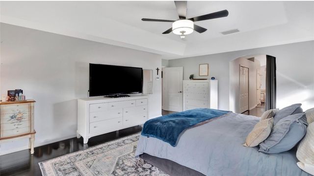 10446 JARDIM DE LARGO STREET, Clermont, FL 34711