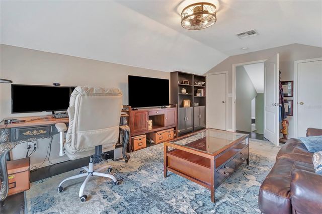 10446 JARDIM DE LARGO STREET, Clermont, FL 34711