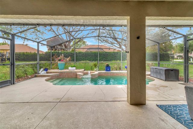 10446 JARDIM DE LARGO STREET, Clermont, FL 34711