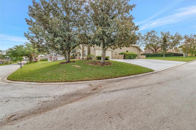 10446 JARDIM DE LARGO STREET, Clermont, FL 34711