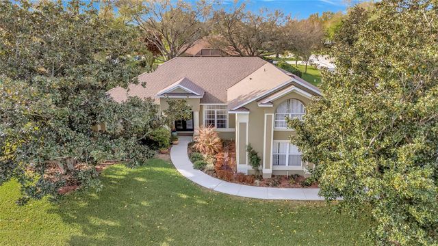 10446 JARDIM DE LARGO STREET, Clermont, FL 34711