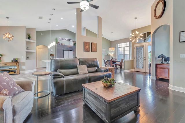 10446 JARDIM DE LARGO STREET, Clermont, FL 34711