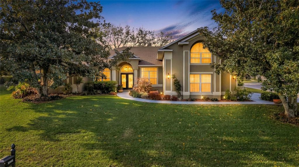 10446 JARDIM DE LARGO STREET, Clermont, FL 34711