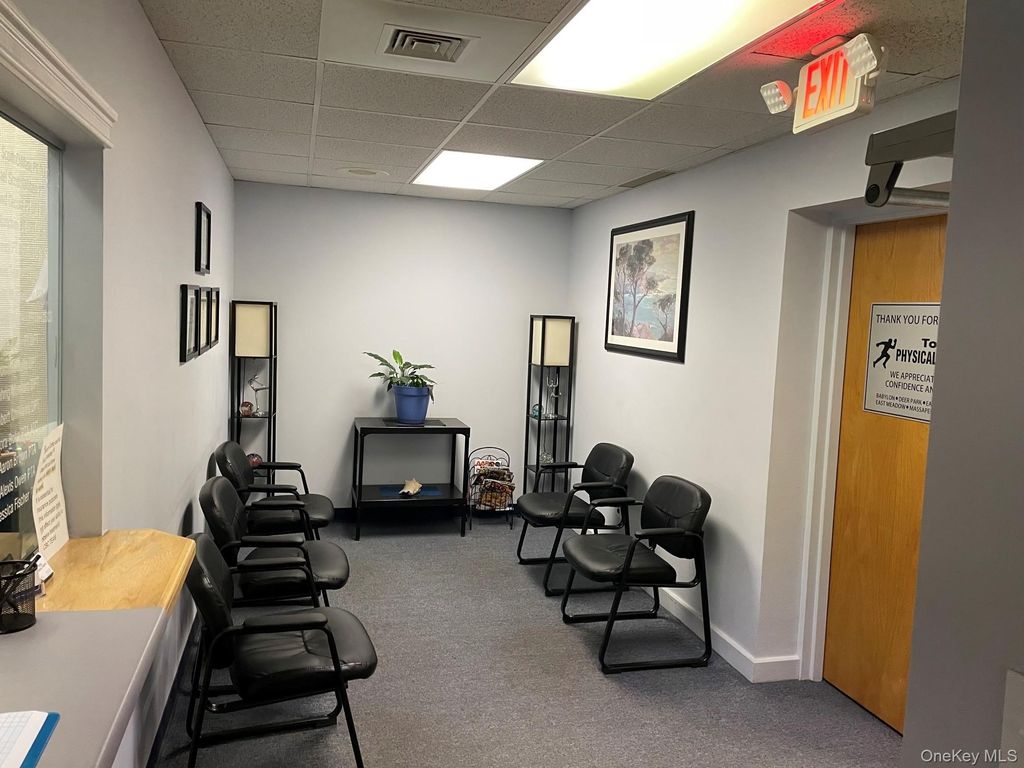 51 John Street Suite 3, Babylon, NY 11702 — photo 2