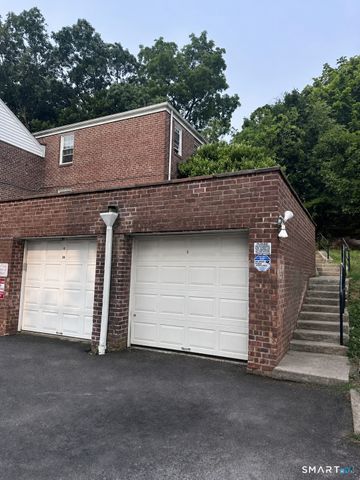 23 Clarmore Drive 2A, Norwalk, CT 06850