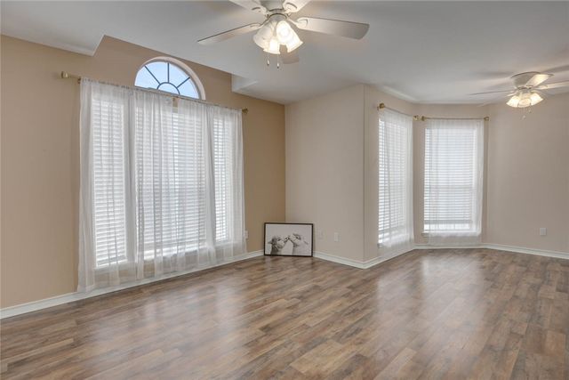 14801 Quarterdeck Dr, Corpus Christi, TX 78418