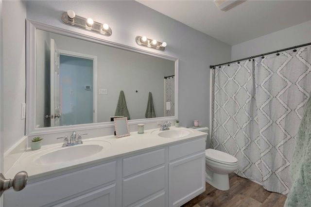 14801 Quarterdeck Dr, Corpus Christi, TX 78418