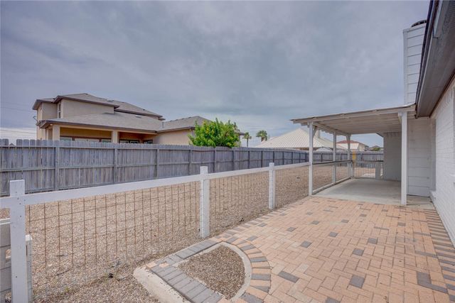 14801 Quarterdeck Dr, Corpus Christi, TX 78418