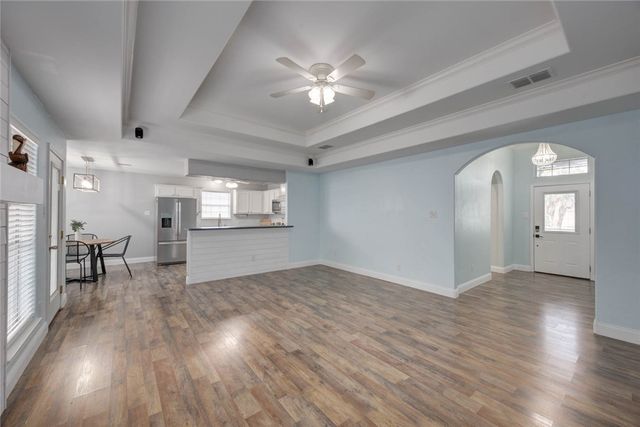 14801 Quarterdeck Dr, Corpus Christi, TX 78418