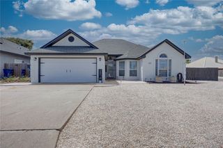 14801 Quarterdeck Dr, Corpus Christi, TX 78418