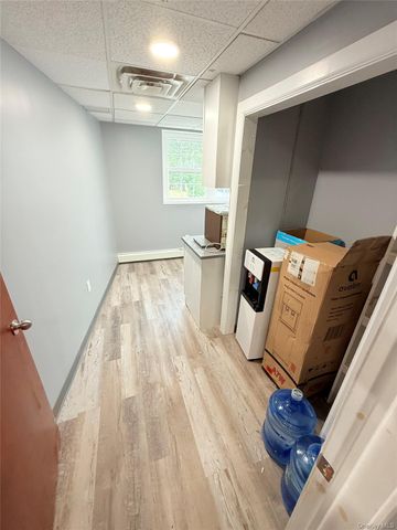 80 E Old Country Road 2 nd Floor, Mineola, NY 11501