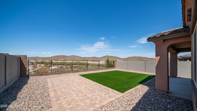 13362 W EAGLE FEATHER Road, Peoria, AZ 85383