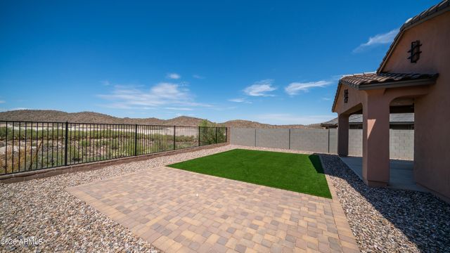 13362 W EAGLE FEATHER Road, Peoria, AZ 85383