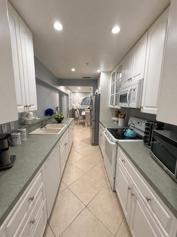 435 SE Asbury Lane, Port St. Lucie, FL 34983