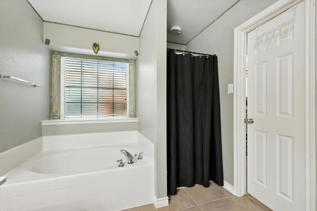 5501 Balmorhea Drive, Denton, TX 76226