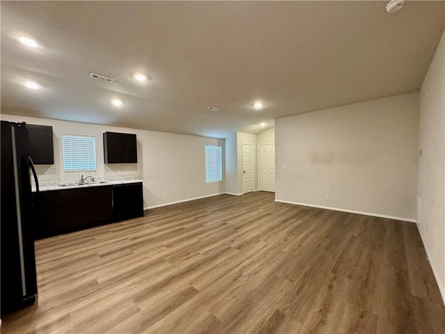 37791 W 207th Terrace, Edgerton, KS 66021