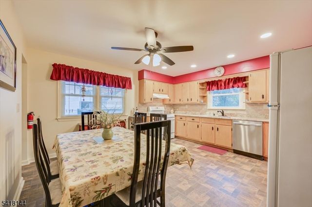 1812 Woodland Ave, South Plainfield Boro, NJ 07080