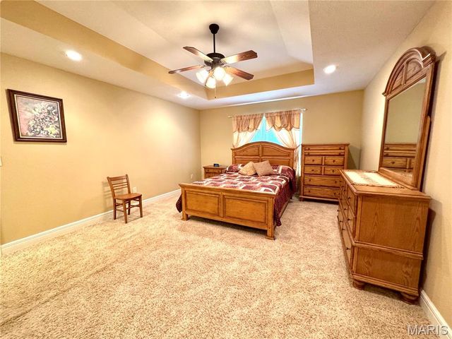 2206 Cherry Blossom Cir. Circle, Lebanon, MO 65536