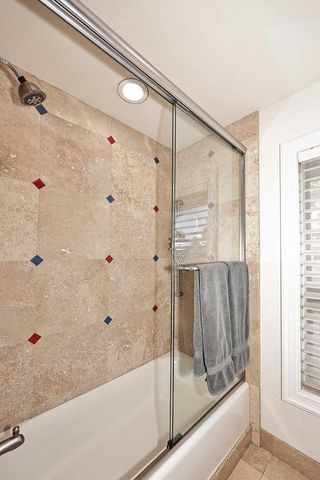 8176 E Del Barquero Drive, Scottsdale, AZ 85258