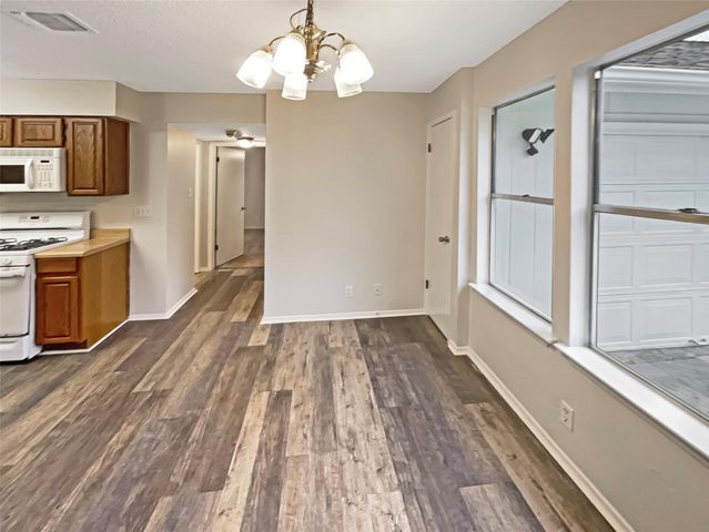 6234 Hillston DR, Austin, TX 78745