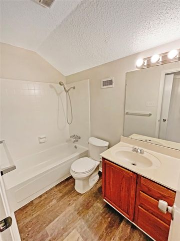 6234 Hillston DR, Austin, TX 78745