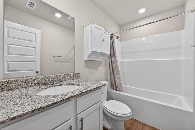 2708 Bass Street, Pea Ridge, AR 72751