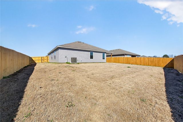 2708 Bass Street, Pea Ridge, AR 72751
