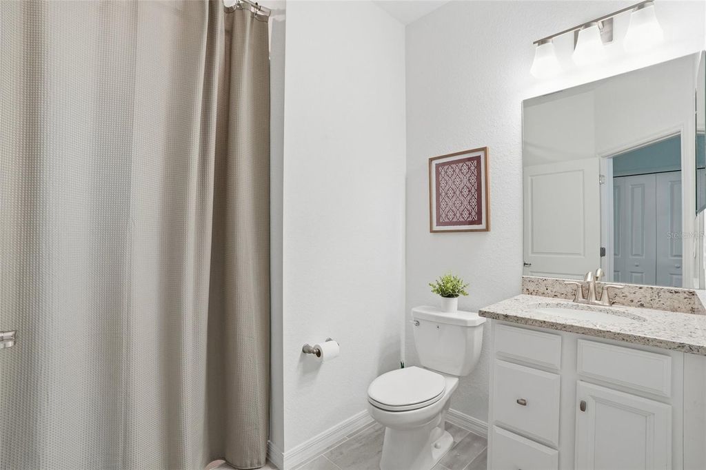 Image 27 of property listing at 17541 PALMETTO PASS LANE, Punta Gorda, FL 33982