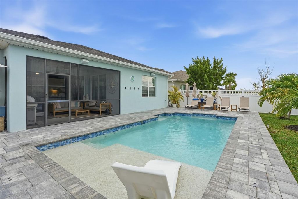 Image 32 of property listing at 17541 PALMETTO PASS LANE, Punta Gorda, FL 33982