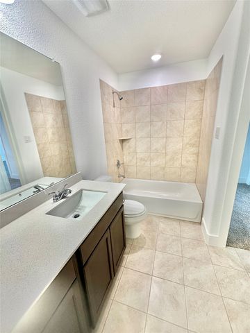1356 Orange Blossom Court, Gainesville, TX 76240