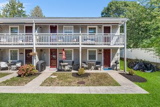 141 Main St TH4, Dennis, MA 02670