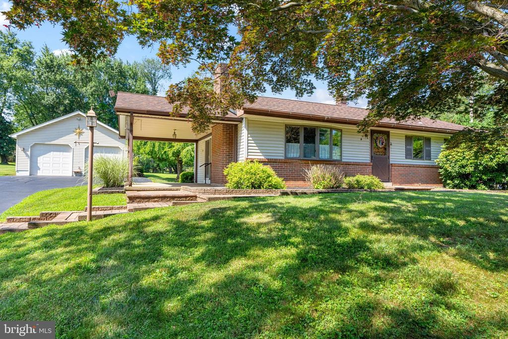 244 CLAYHOR AVE, Trappe, PA 19426