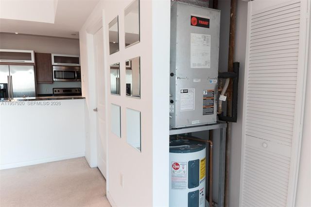 7350 SW 89th St 1203S, Miami, FL 33156