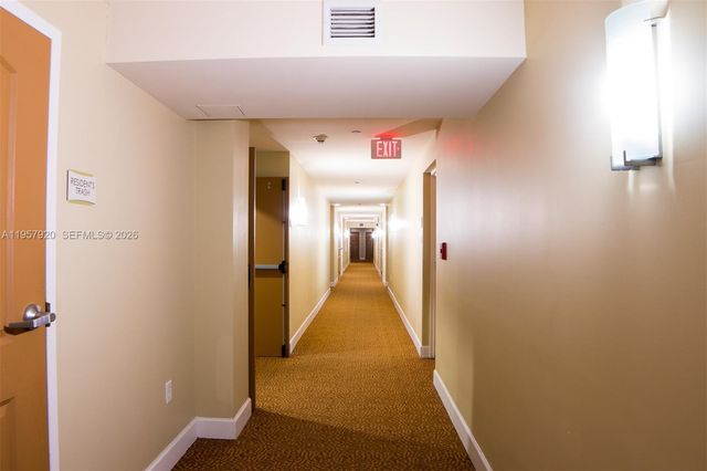 7350 SW 89th St 1203S, Miami, FL 33156