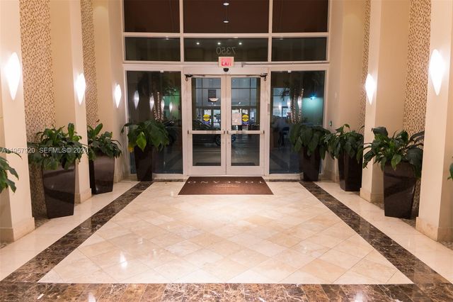 7350 SW 89th St 1203S, Miami, FL 33156