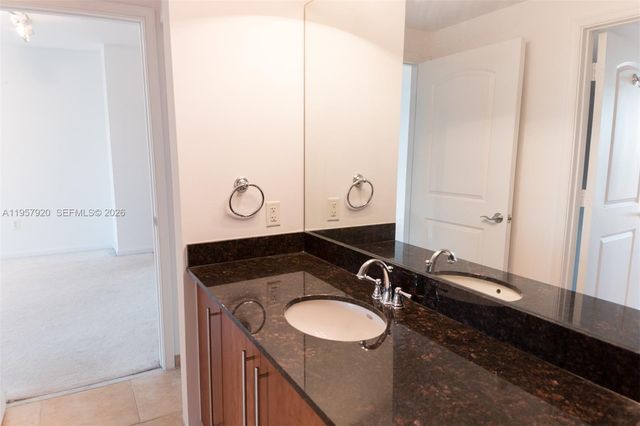 7350 SW 89th St 1203S, Miami, FL 33156