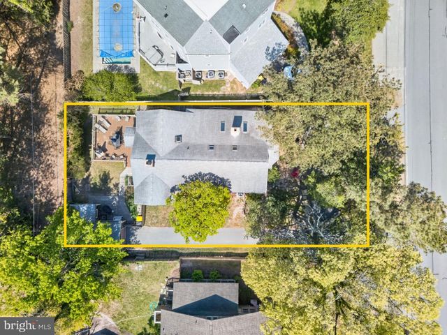 5 HENLOPEN AVE, Rehoboth Beach, DE 19971