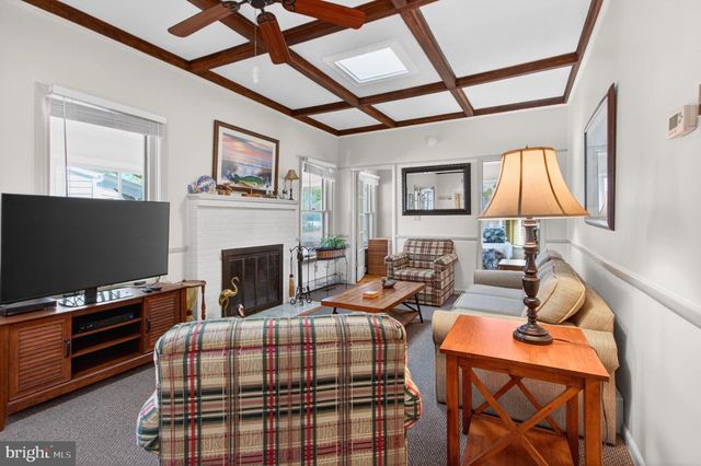 5 HENLOPEN AVE, Rehoboth Beach, DE 19971