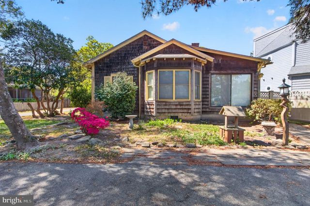 5 HENLOPEN AVE, Rehoboth Beach, DE 19971