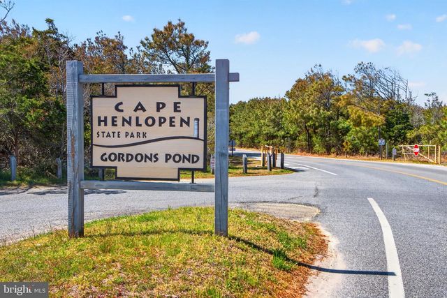 5 HENLOPEN AVE, Rehoboth Beach, DE 19971