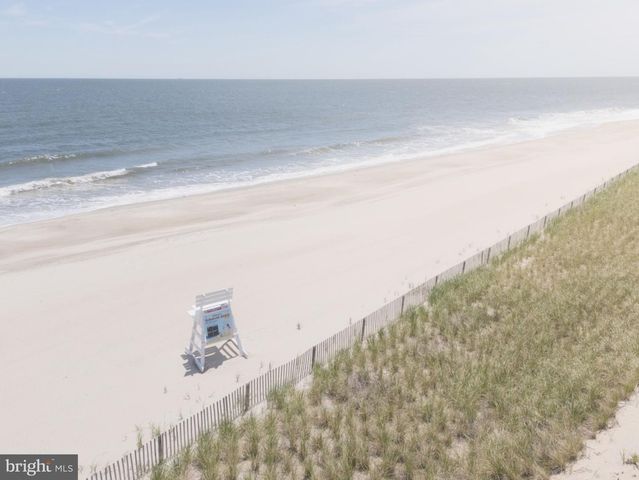 5 HENLOPEN AVE, Rehoboth Beach, DE 19971