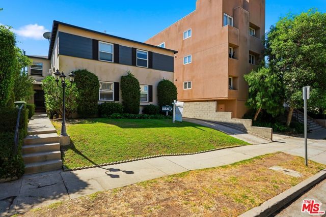 10620 Holman Avenue, Los Angeles, CA 90024