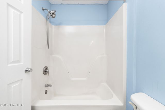 116 W Victoria Court A, Greenville, NC 27834