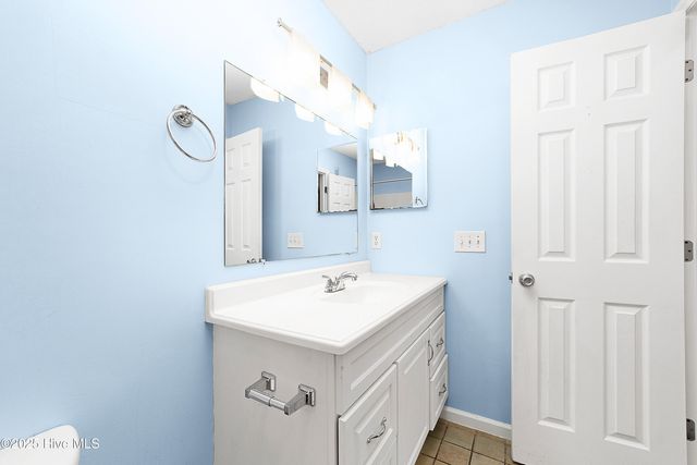 116 W Victoria Court A, Greenville, NC 27834