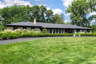 30695 Bruce Lane, Franklin, MI 48025