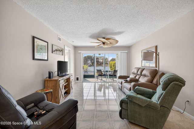 5769 Deer Run Drive 3-I, Fort Pierce, FL 34951