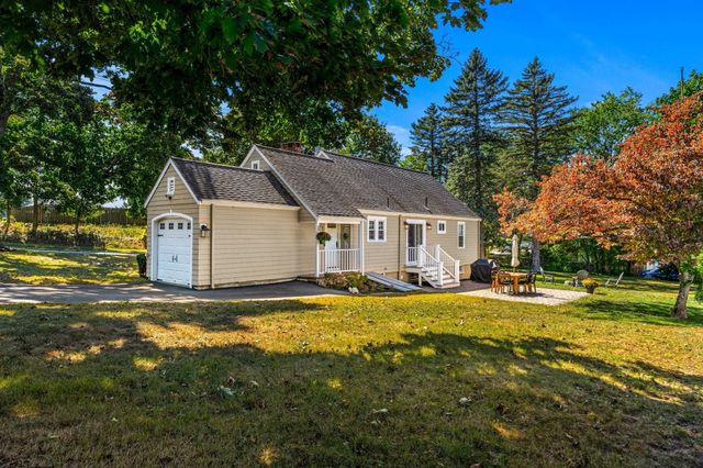 189 Prospect St, Wakefield, MA 01880